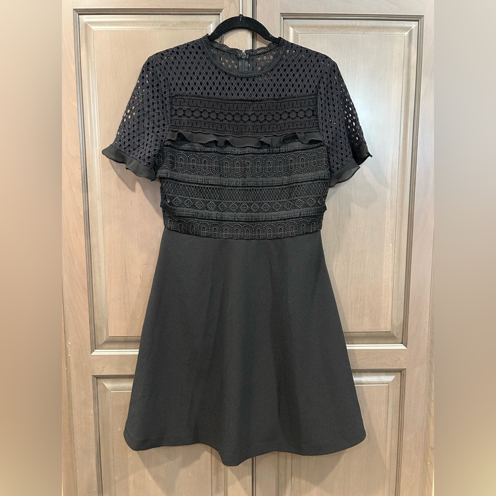 Laundry by Shelli Segal Lacy Black Dress, Size 6